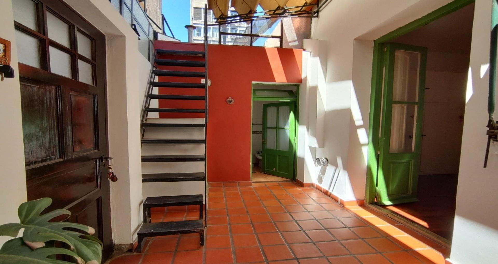 Foto de Depto.tipo casa de 3 ambientes en Venta en Almagro, imagen 3