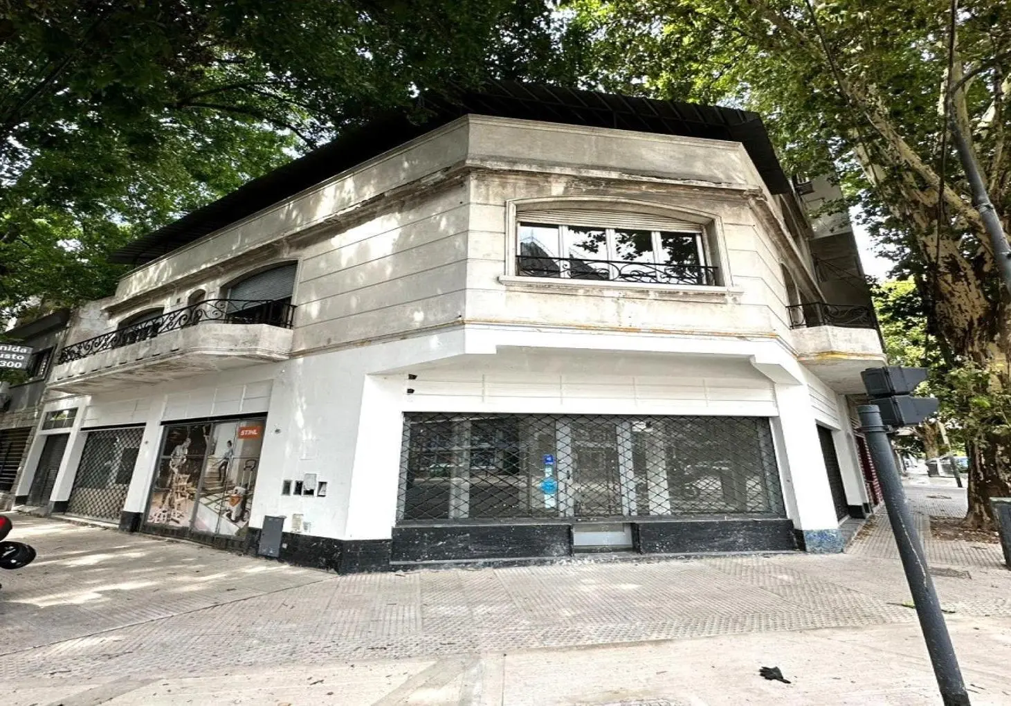 Local en Alquiler en Villa gral.mitre 1