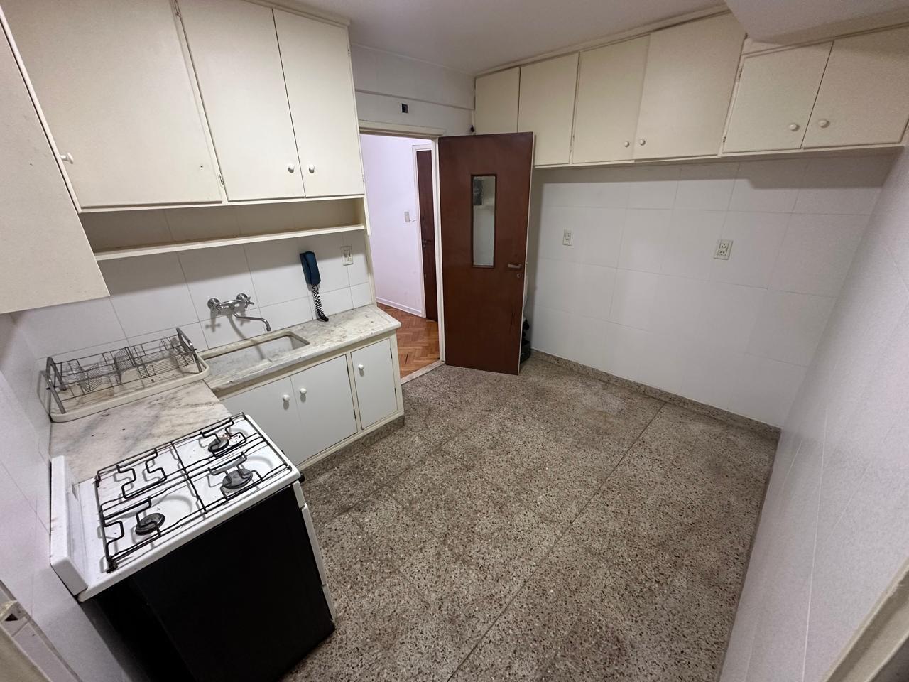 Foto de Departamento de 2 ambientes en Venta en Almagro, imagen 4
