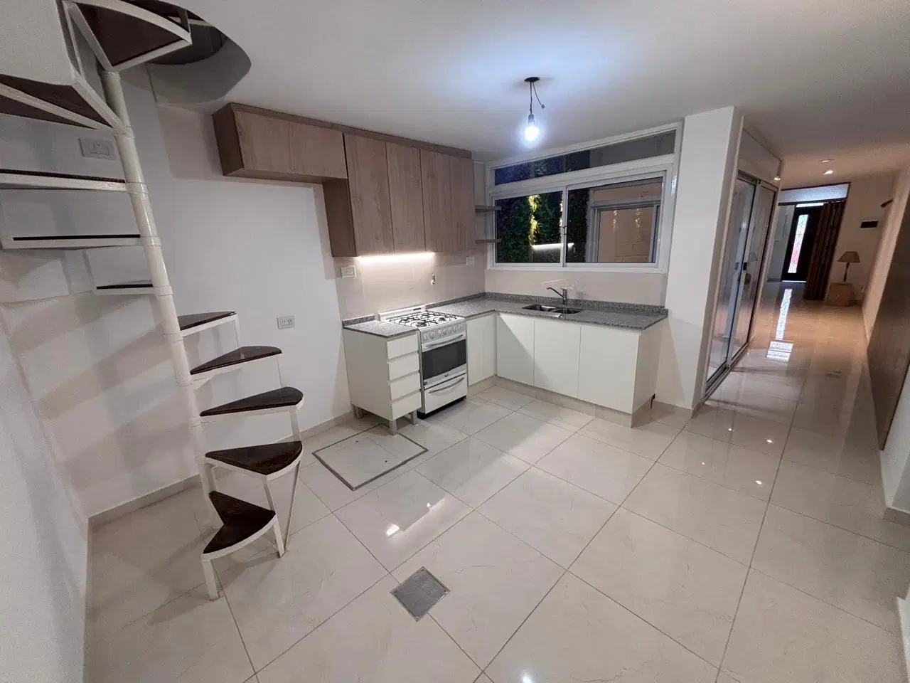 Depto.tipo casa de 4 ambientes en Alquiler en Palermo 4