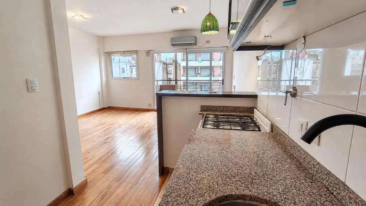 Departamento de 1 ambiente en Venta en Almagro 5