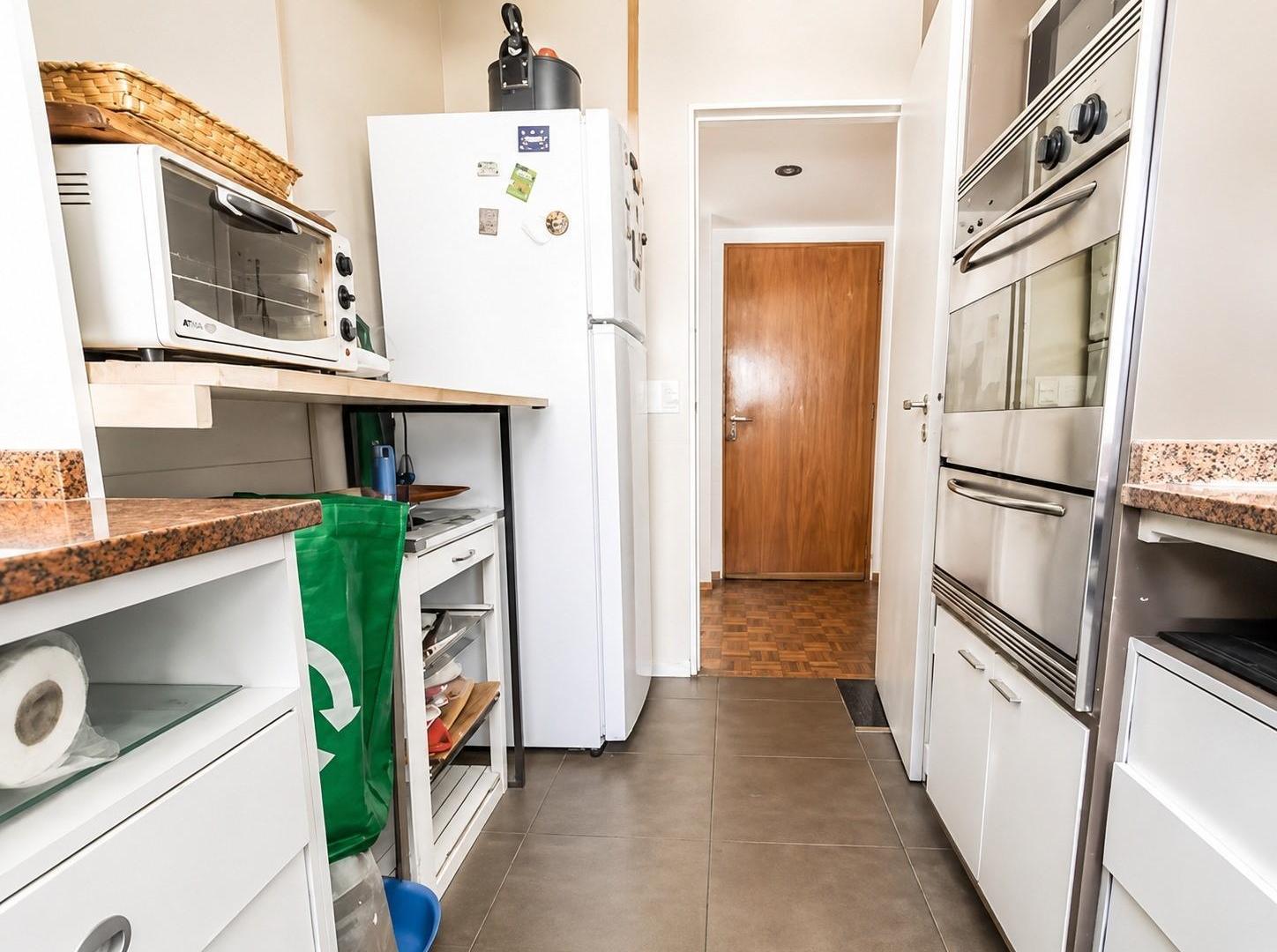 Foto de Departamento de 3 ambientes en Venta en Recoleta, imagen 2