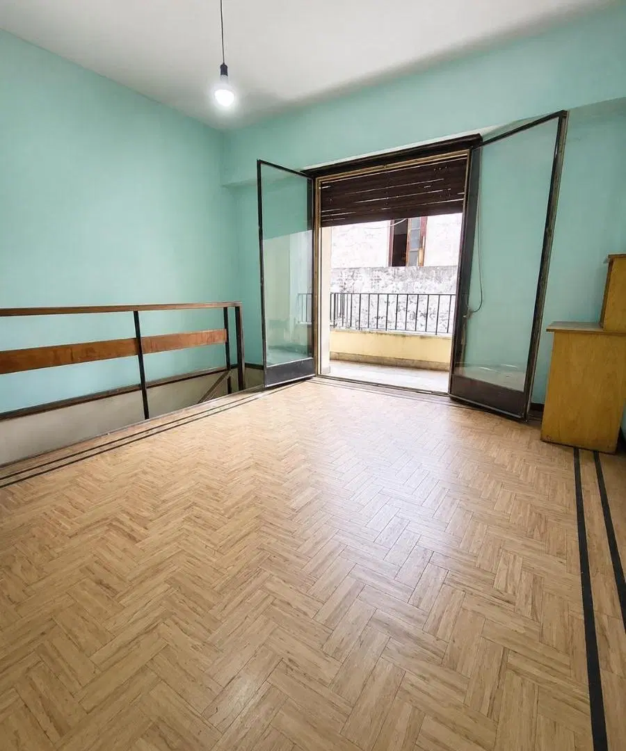 Depto.tipo casa de 4 ambientes en Venta en Villa crespo 4