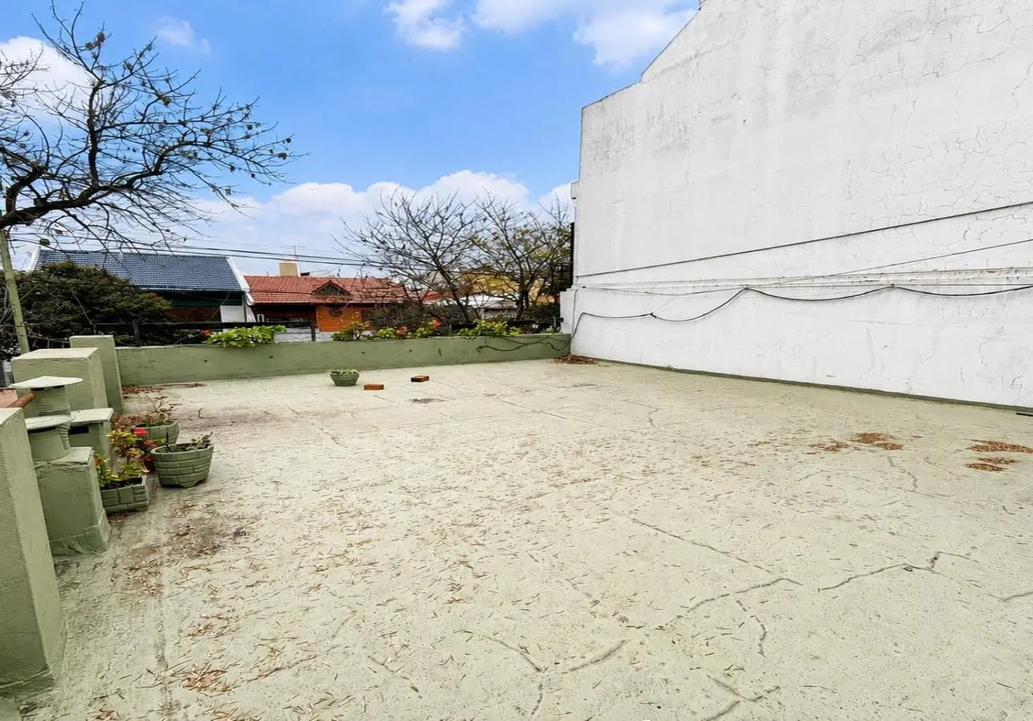 Depto.tipo casa de 3 ambientes en Venta en Flores 5