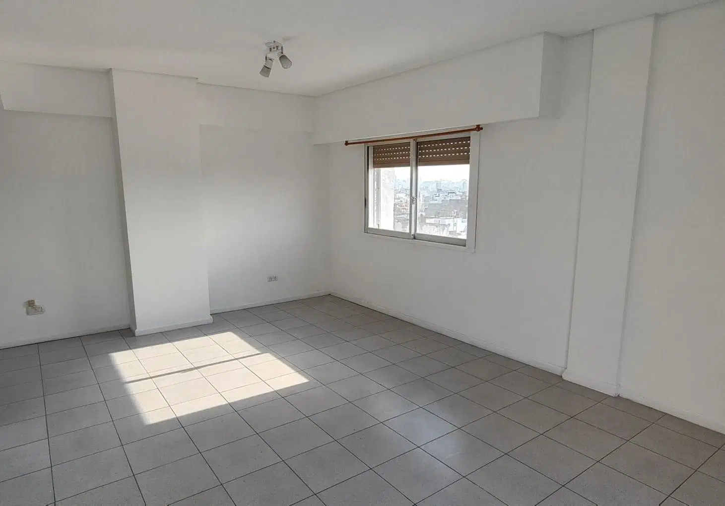 Departamento de 3 ambientes en Alquiler en Almagro 1