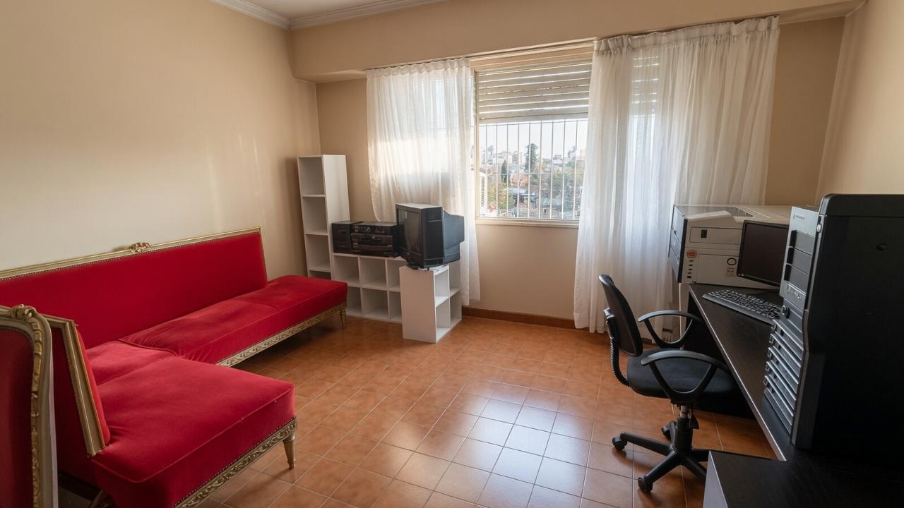 Foto de Departamento de 3 ambientes en Venta en Caballito, imagen 4
