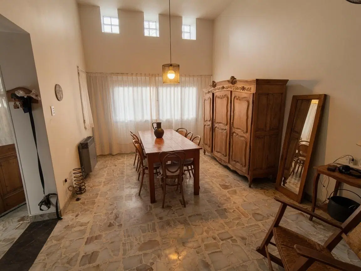 Casa de 4 ambientes en Venta en Parque chacabuco 2