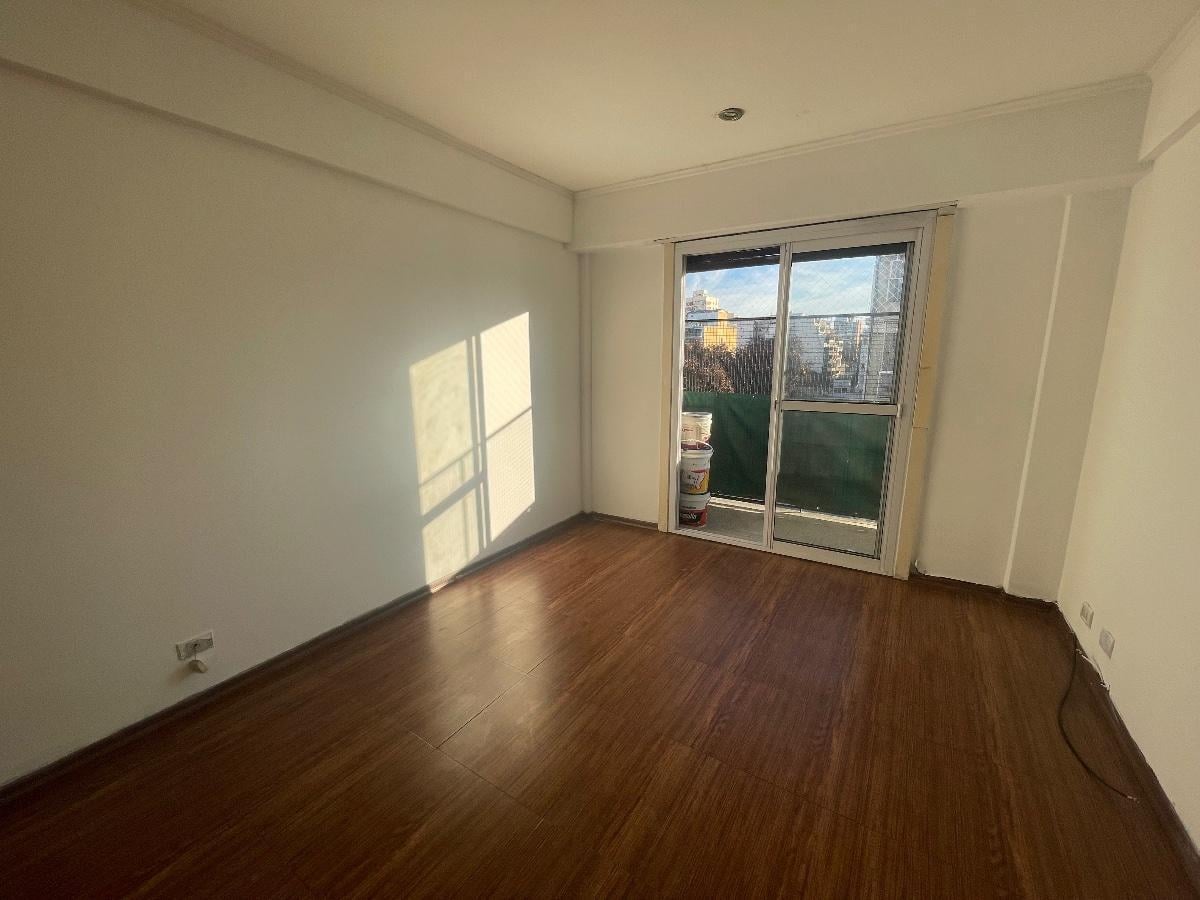 Foto de Departamento de 3 ambientes en Venta en Almagro, imagen 1