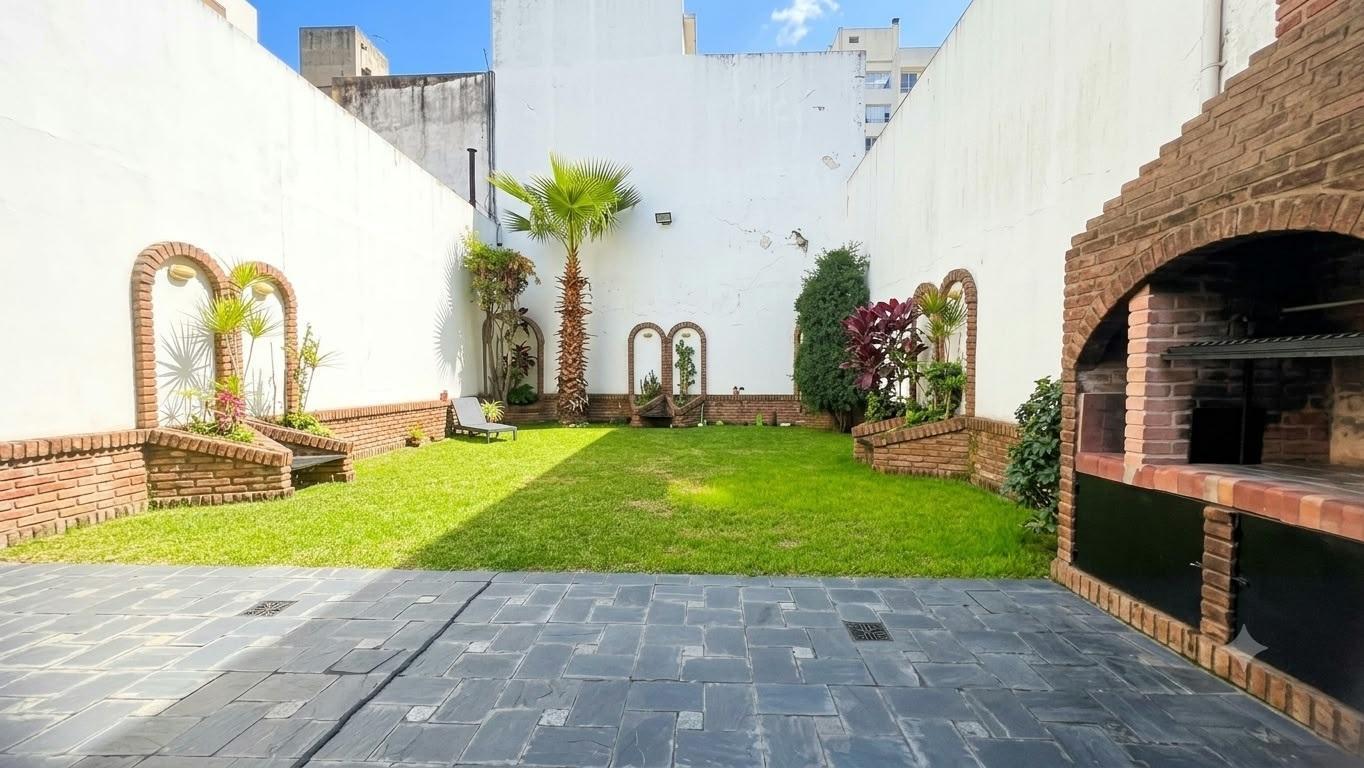 Foto de Casa de 5 ambientes en Venta en Caballito, imagen 3