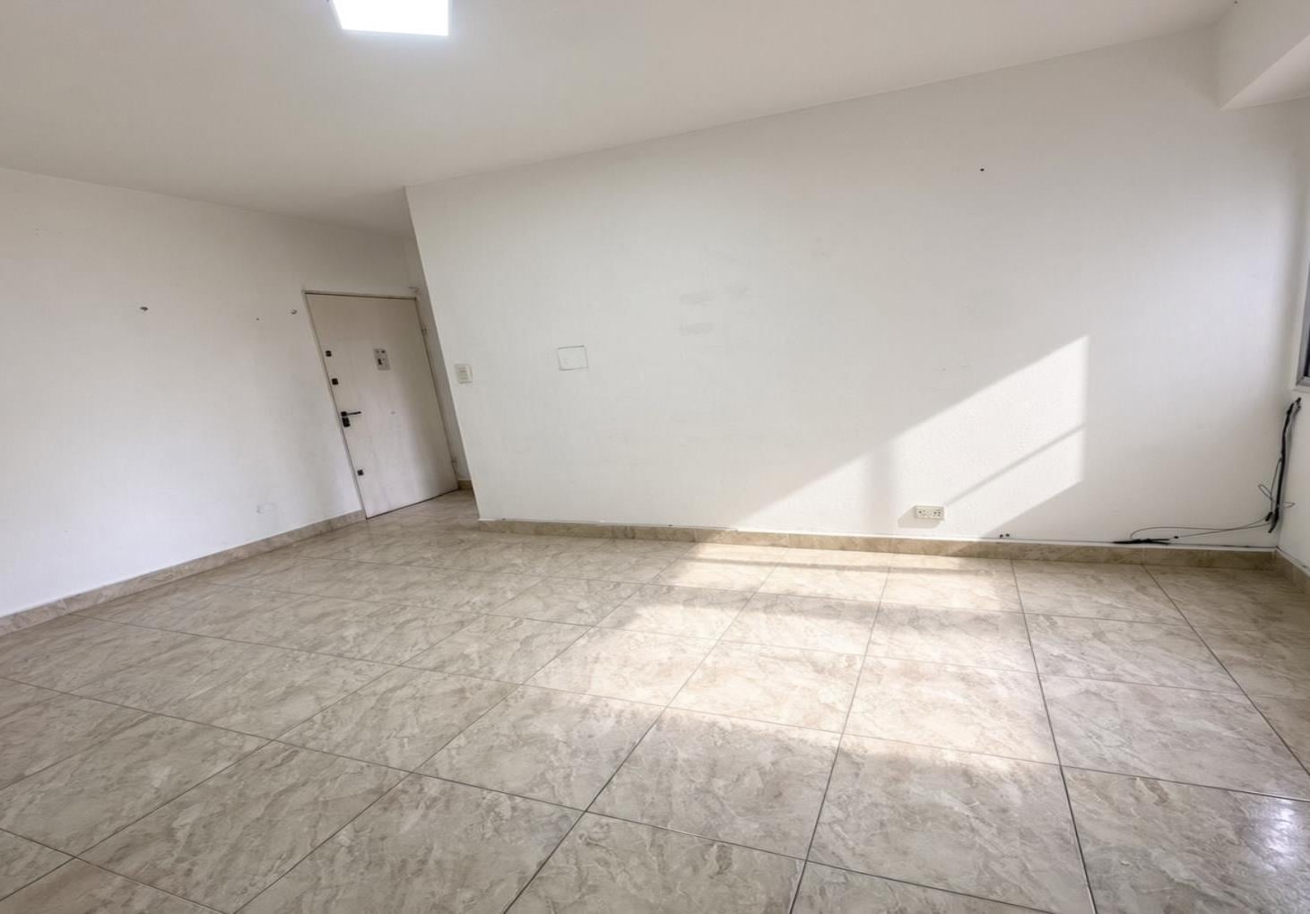 Foto de Departamento de 2 ambientes en Venta en Balvanera, imagen 3