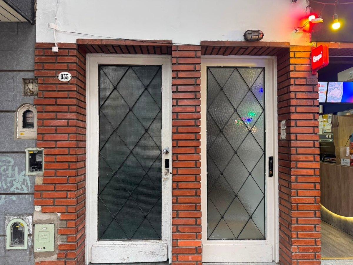 Foto de Depto.tipo casa de 2 ambientes en Venta en Parque centenario, imagen 1