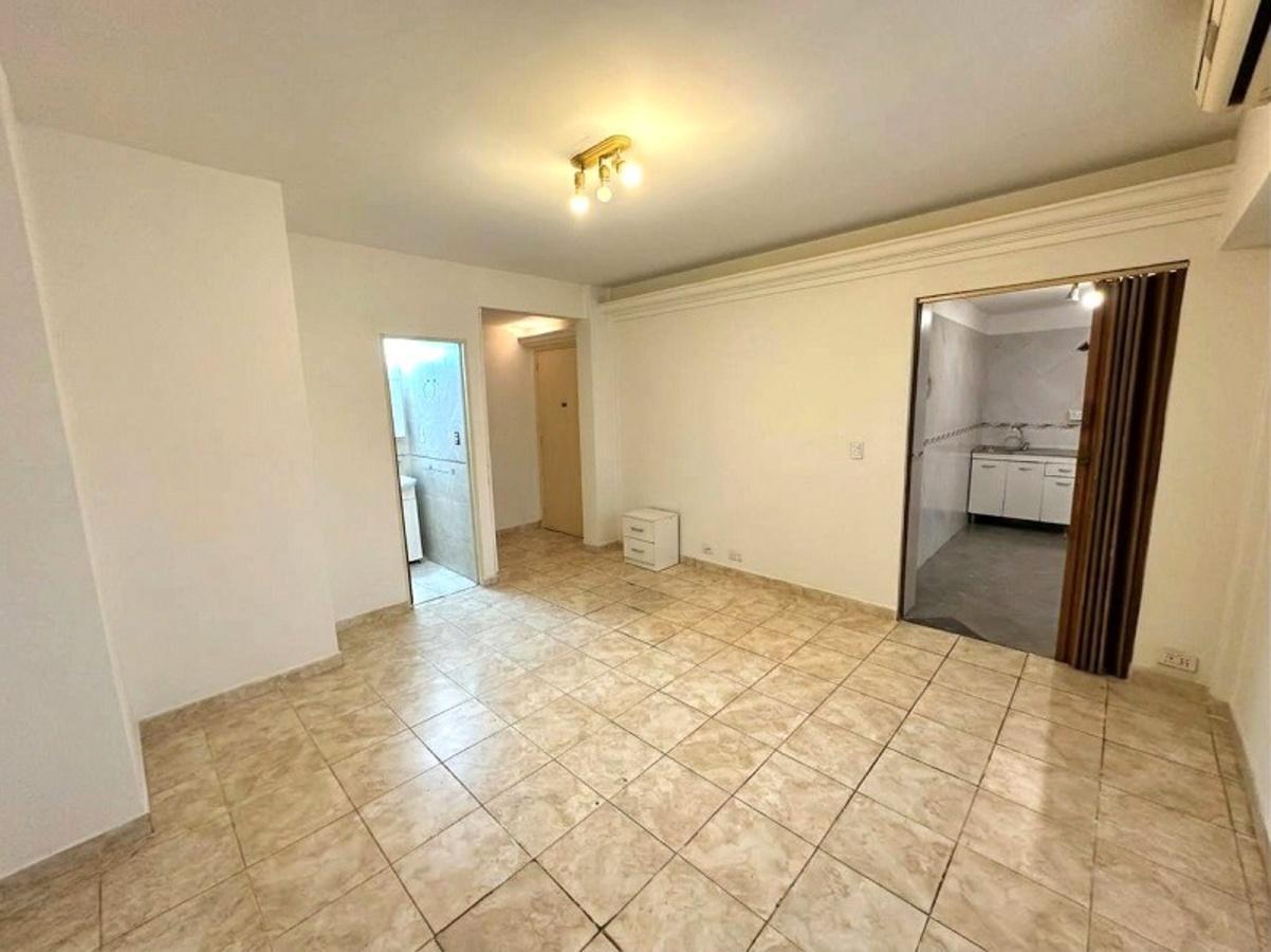 Foto de Departamento de 2 ambientes en Venta en Barrio norte, imagen 3