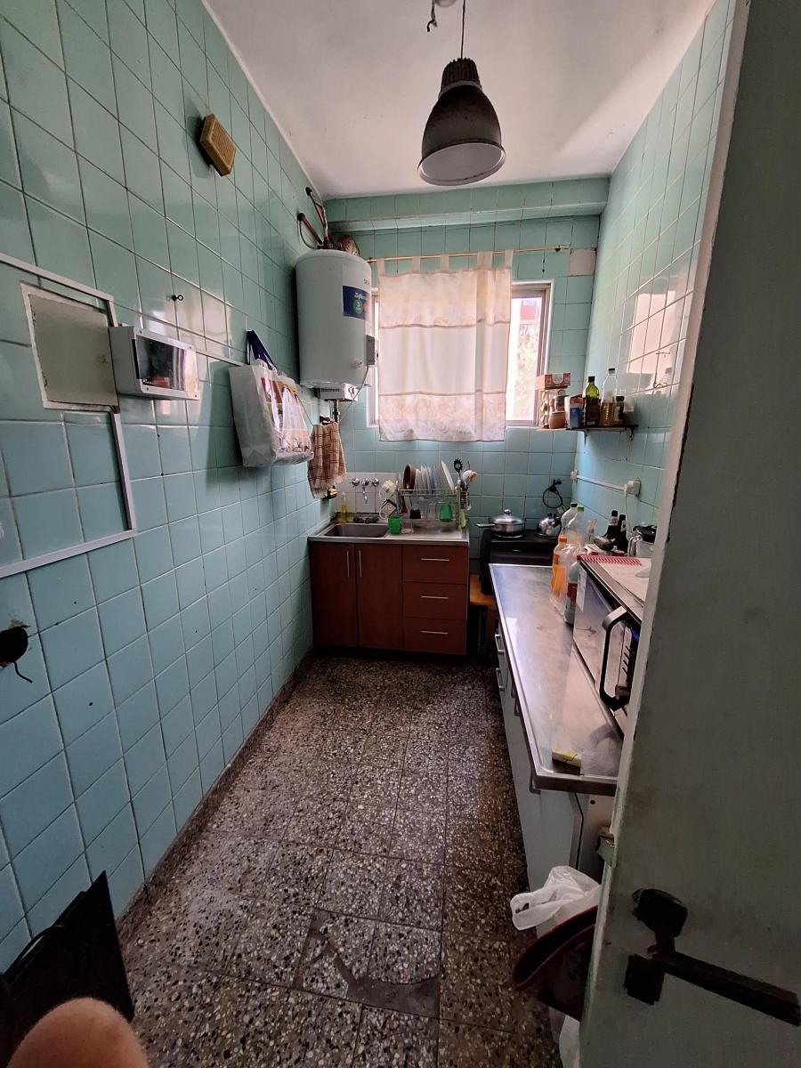 Caballito 3 Amb 2do. Piso P/escalera Contrafrente P/refaccionar 3