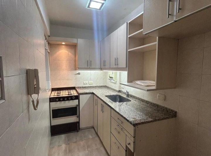 VENTA 3 AMB CABALLITO, BALCON Y BUENA UBICACION 4