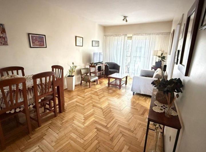 SEMIPISO 4 Amb balcón y lavadero CHACARITA 1