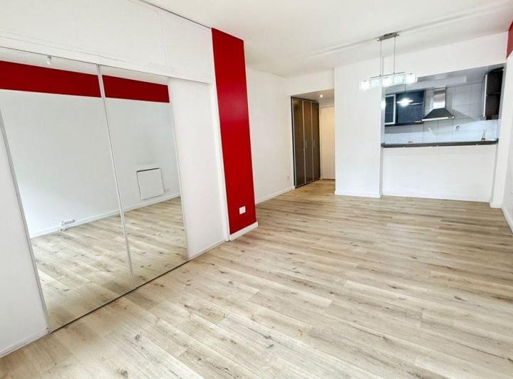 Depto 3 AMB en Alquiler Recoleta Balcón pileta 1