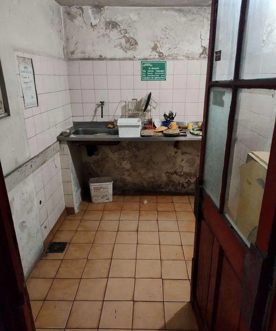 Deposito c/ vivienda, a reciclar, en venta. 5
