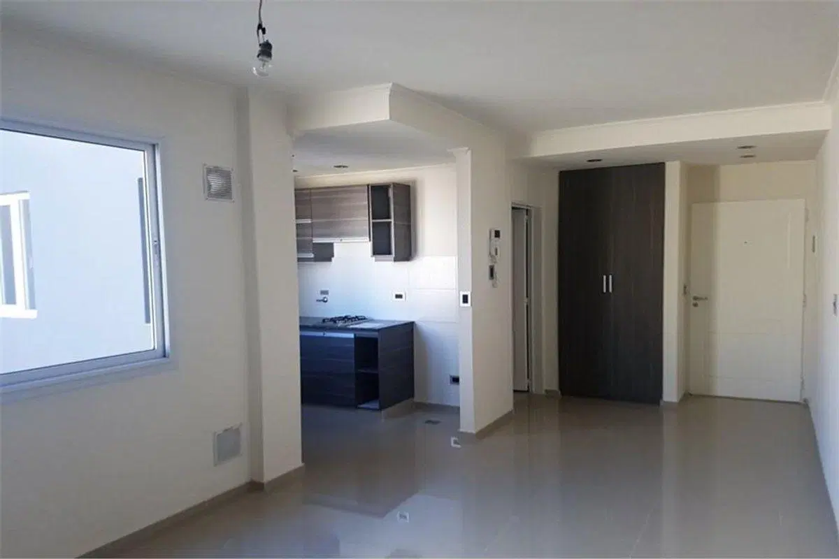 ALQUILER Impecable Monoambiente en Velez Sarfield 4
