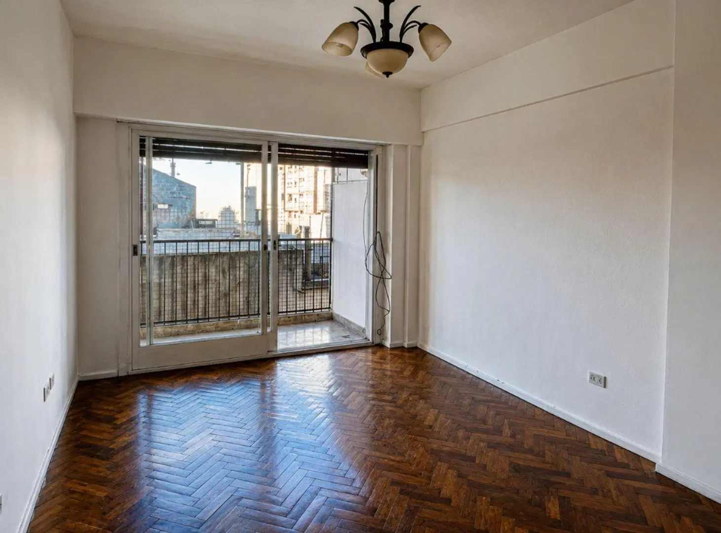 ALQUILER 3 AMBIENTES CON BALCON | BALVANERA 4