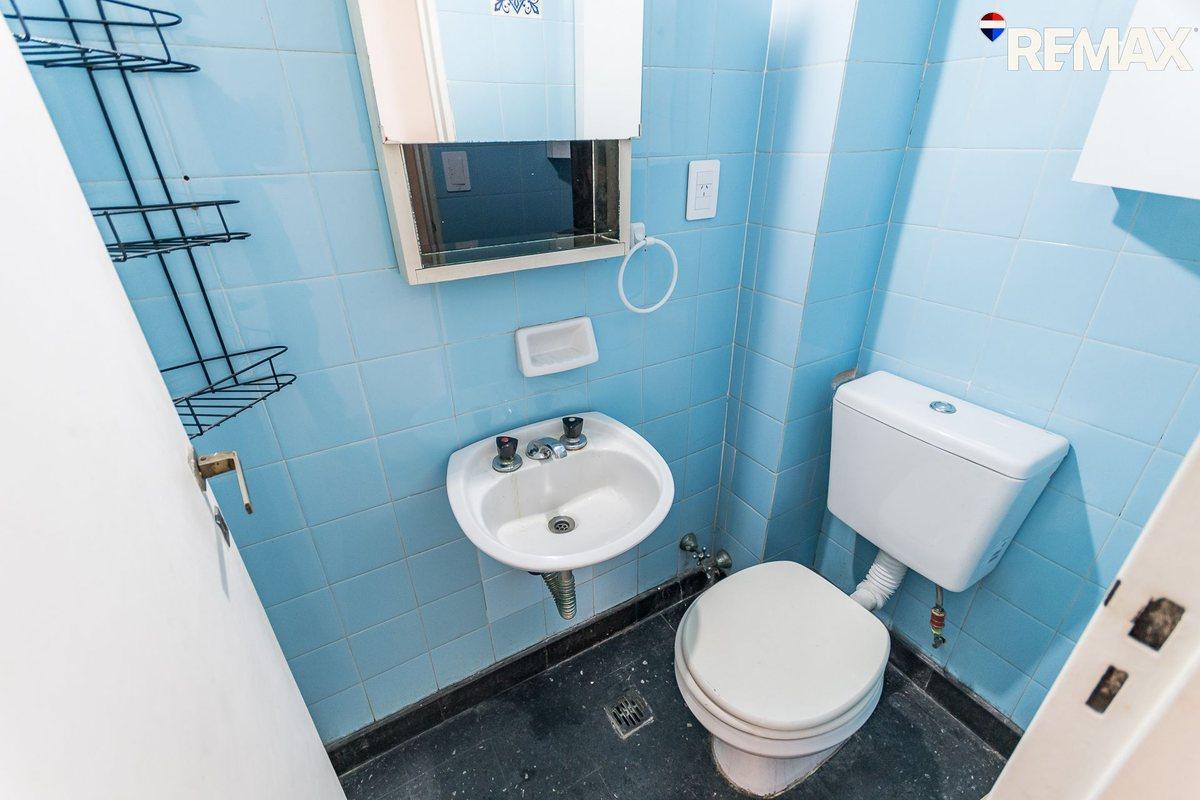 VENTA DEPARTAMENTO 4 AMB CON BALCON- FLORES