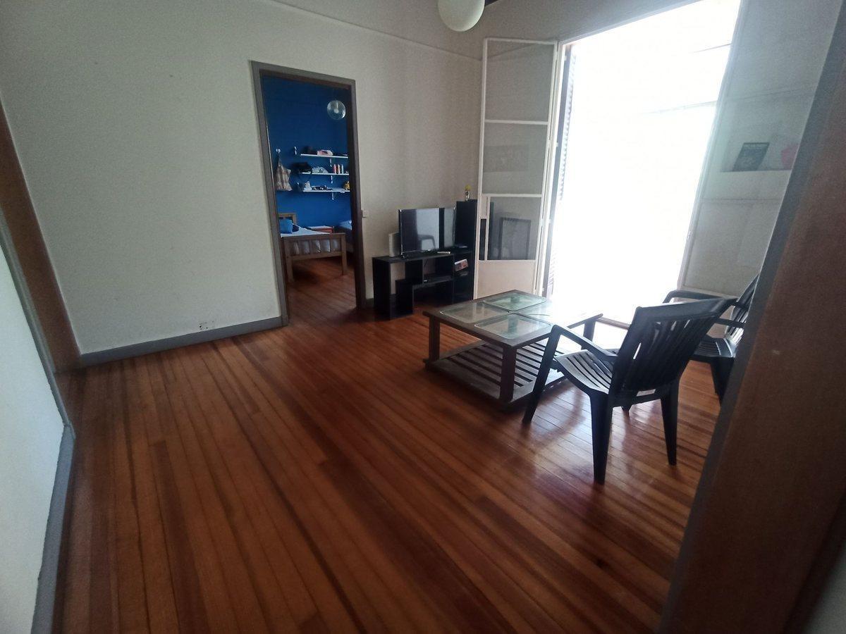 DEPTO.3 AMB, BALCON al frente, CABALLITO