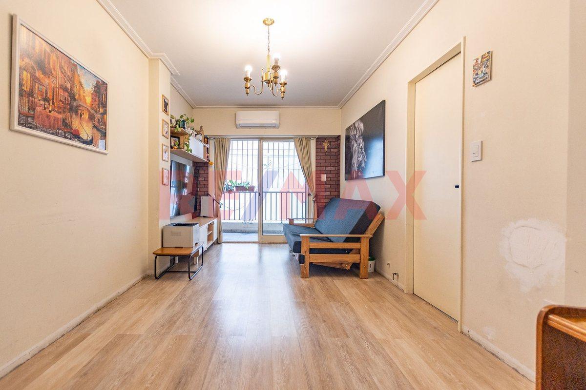 Venta Semipiso, 4 amb., Plaza Misericordia, Flores