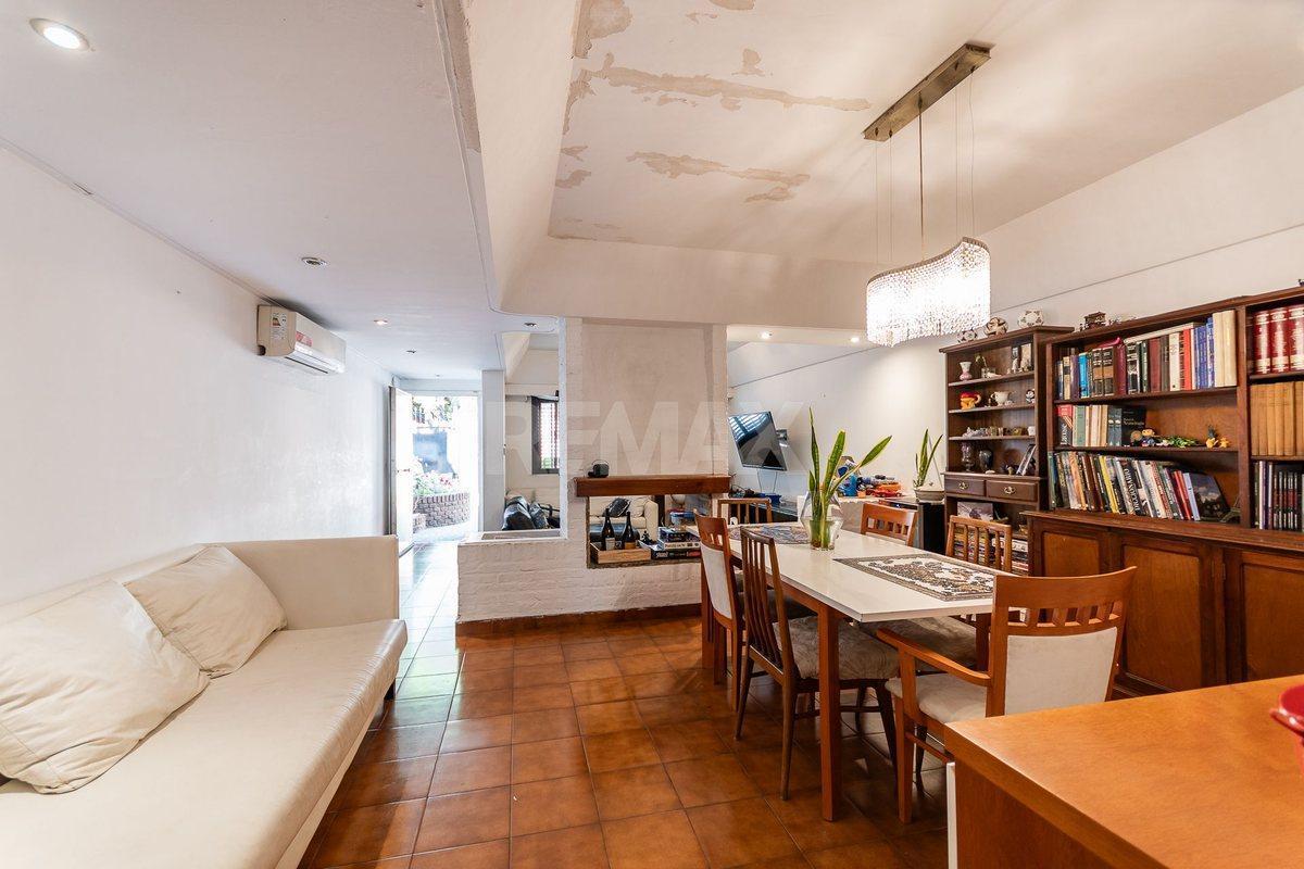 VENTA CASA 6 AMB JARDIN-PILETA-COCHERA- VILLA REAL