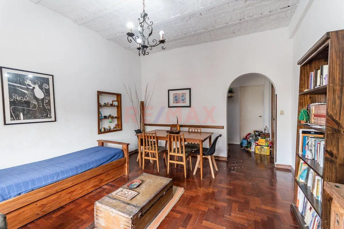 VENTA PH 4 AMBIENTES BALCÓN Y TERRAZA - CHACABUCO 4