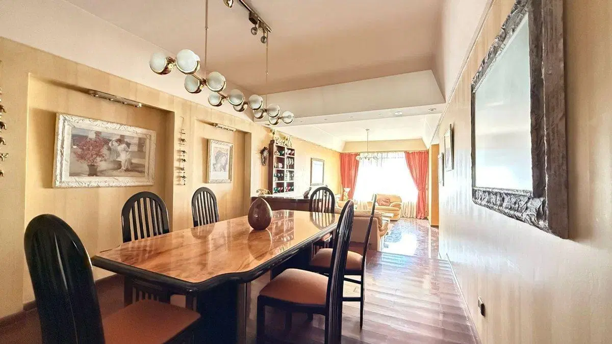 Casa 6 amb en venta VILLA Del PARQUE 2 coch jardin 4