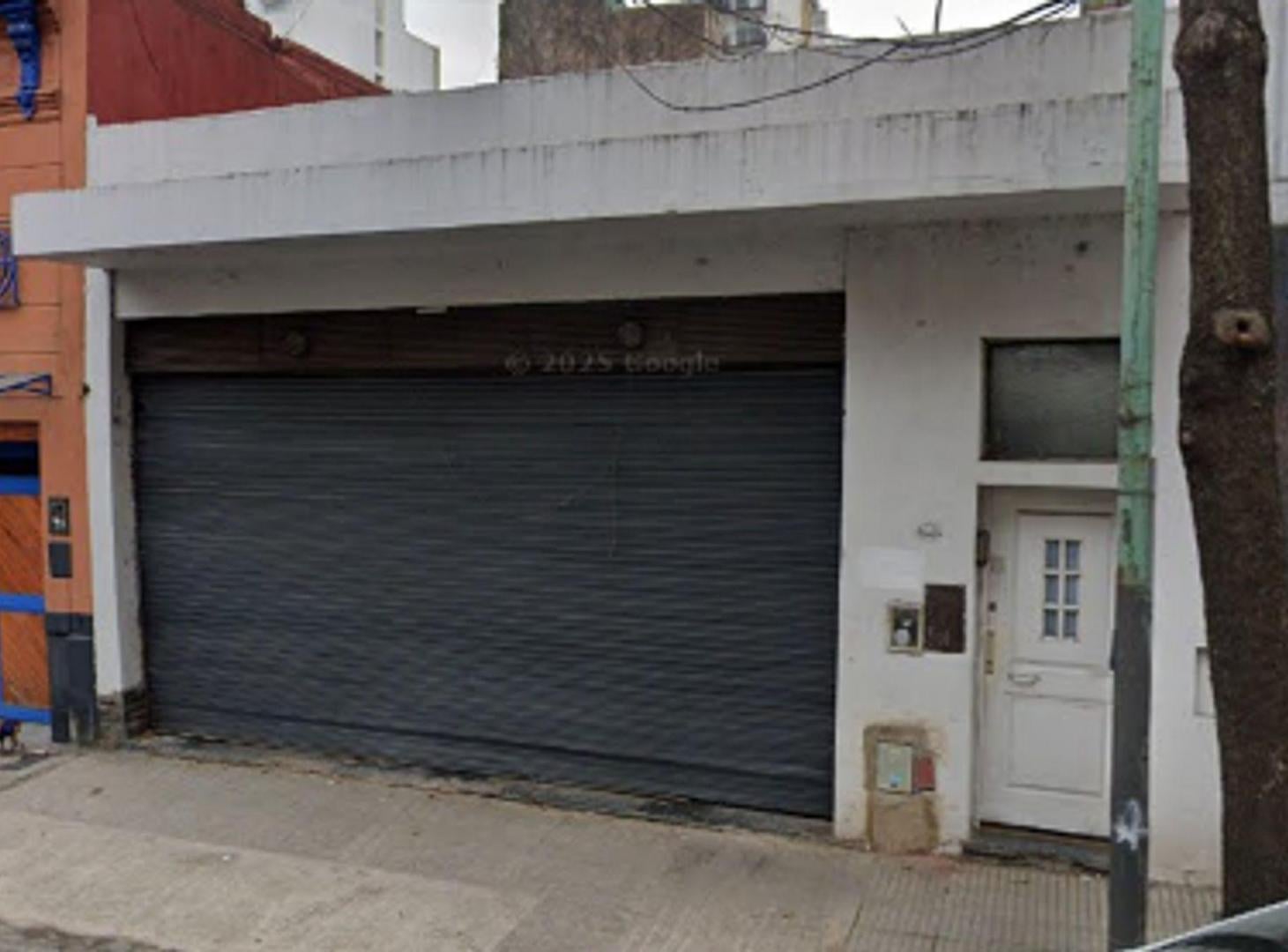 OPORTUNIDAD! VENTA TERRENO 7.8 X 42, +2000M2 VEND