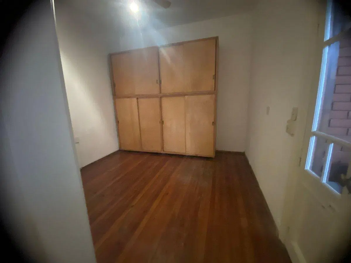 VENTA CASA 4 AMB.COCHERA LOTE PROPIO P. AVELLANEDA 2