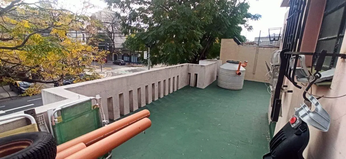 VENTA CASA EN PROPIO P. CHACABUCO SOBRE AV. VERNET 3