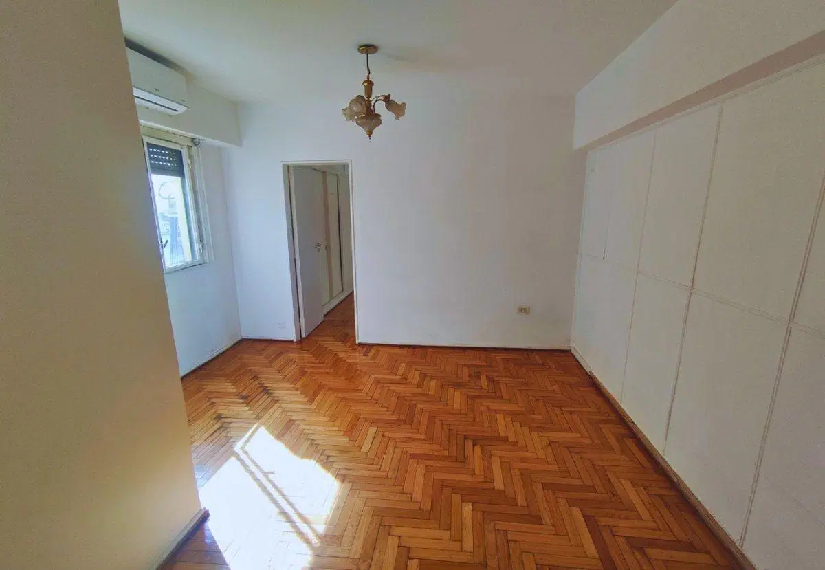 VENTA 2 AMB LUMINOSO EN ALMAGRO PISO ALTO 2