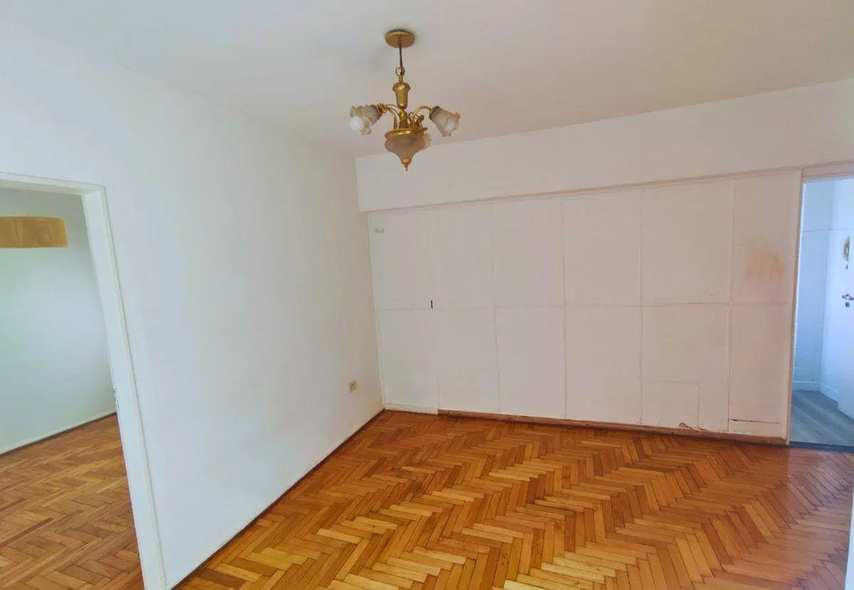 VENTA 2 AMB LUMINOSO EN ALMAGRO PISO ALTO 4