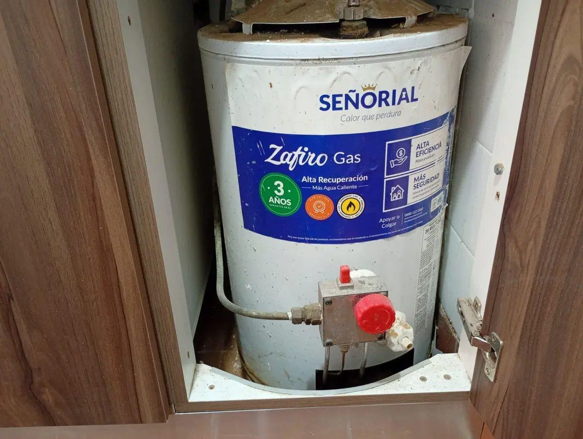 Venta monoambiente apto prof. luminoso, Retiro 5