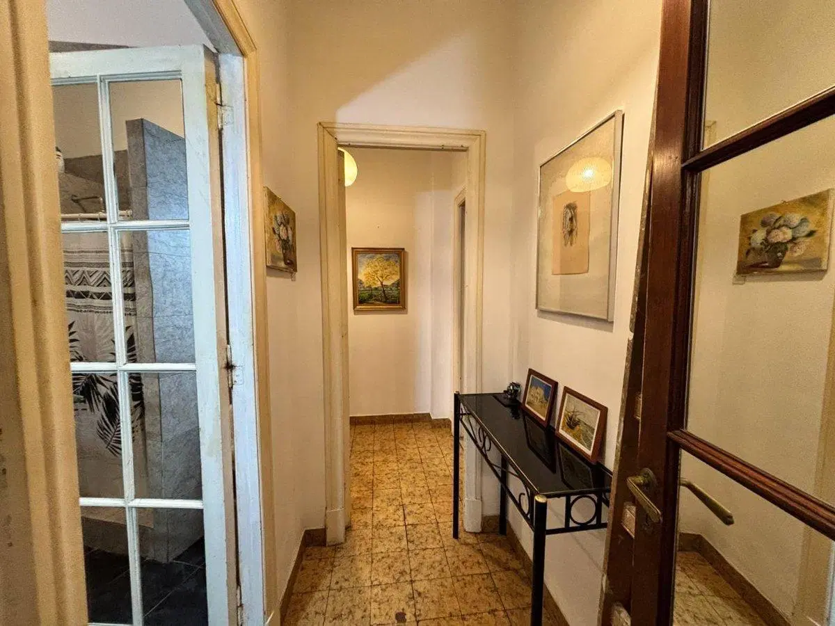 Departamento de 4 amb + dep AMPLIO Balvanera 3
