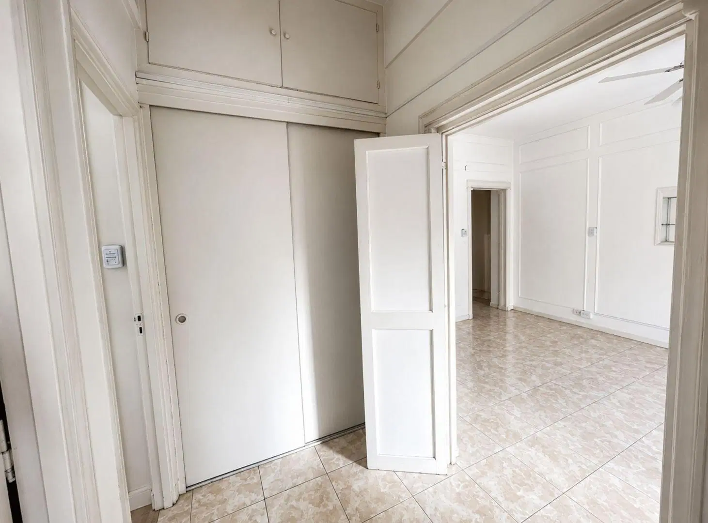 VENTA DEPTO 3 AMBIENTES + DEPENDENCIA | CABALLITO 5