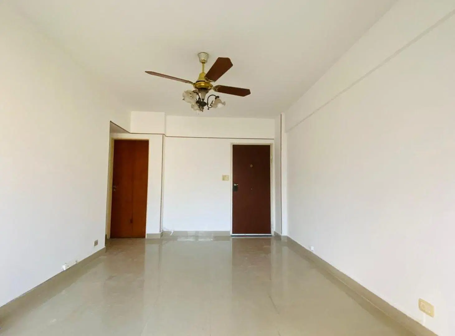 VENTA DPTO 3 AMB COCHERA PATIO PQUE CHACABUCO 2