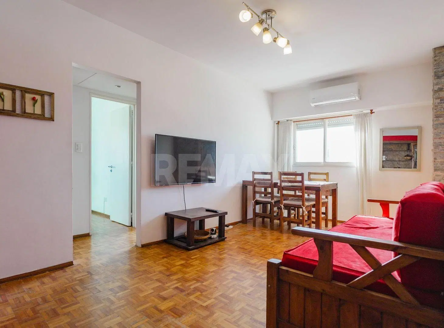 VENTA DEPARTAMENTO 3 AMBIENTES LUMINOSO EN FLORES 4