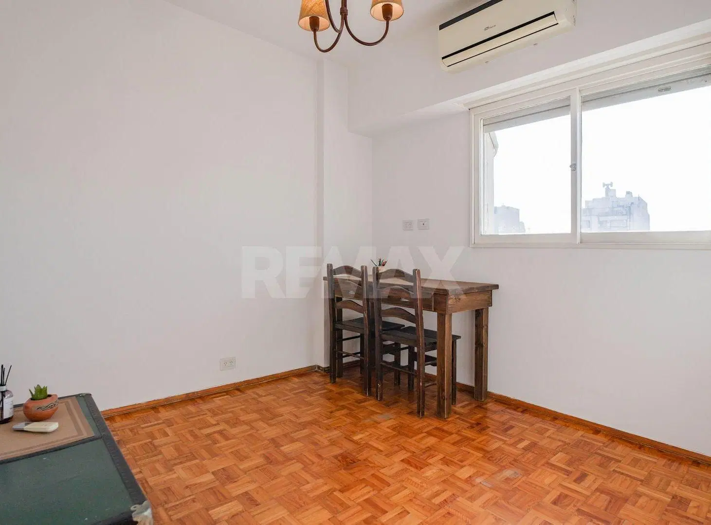 VENTA DEPARTAMENTO 3 AMBIENTES LUMINOSO EN FLORES 3
