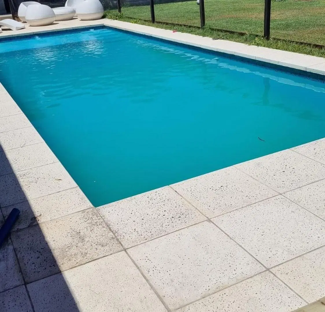 VENTA CASA PILETA QUINCHO 4 AMB. - C.SPEGAZZINI 8