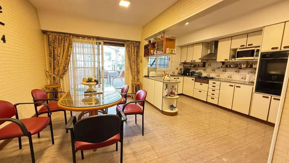 Casa 6 amb en venta VILLA Del PARQUE 2 coch jardin 8