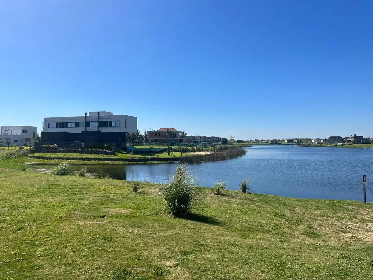 Lote en Venta en El Naudir – Listo para Construir 2