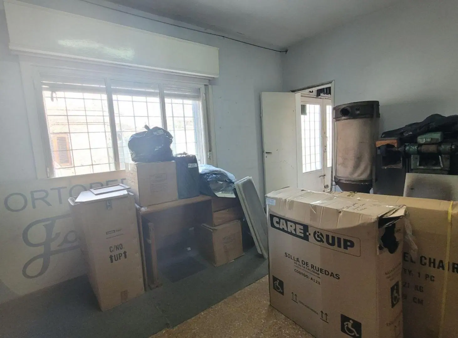 Casa a reciclar con taller en pta alta. Villa Luro 5