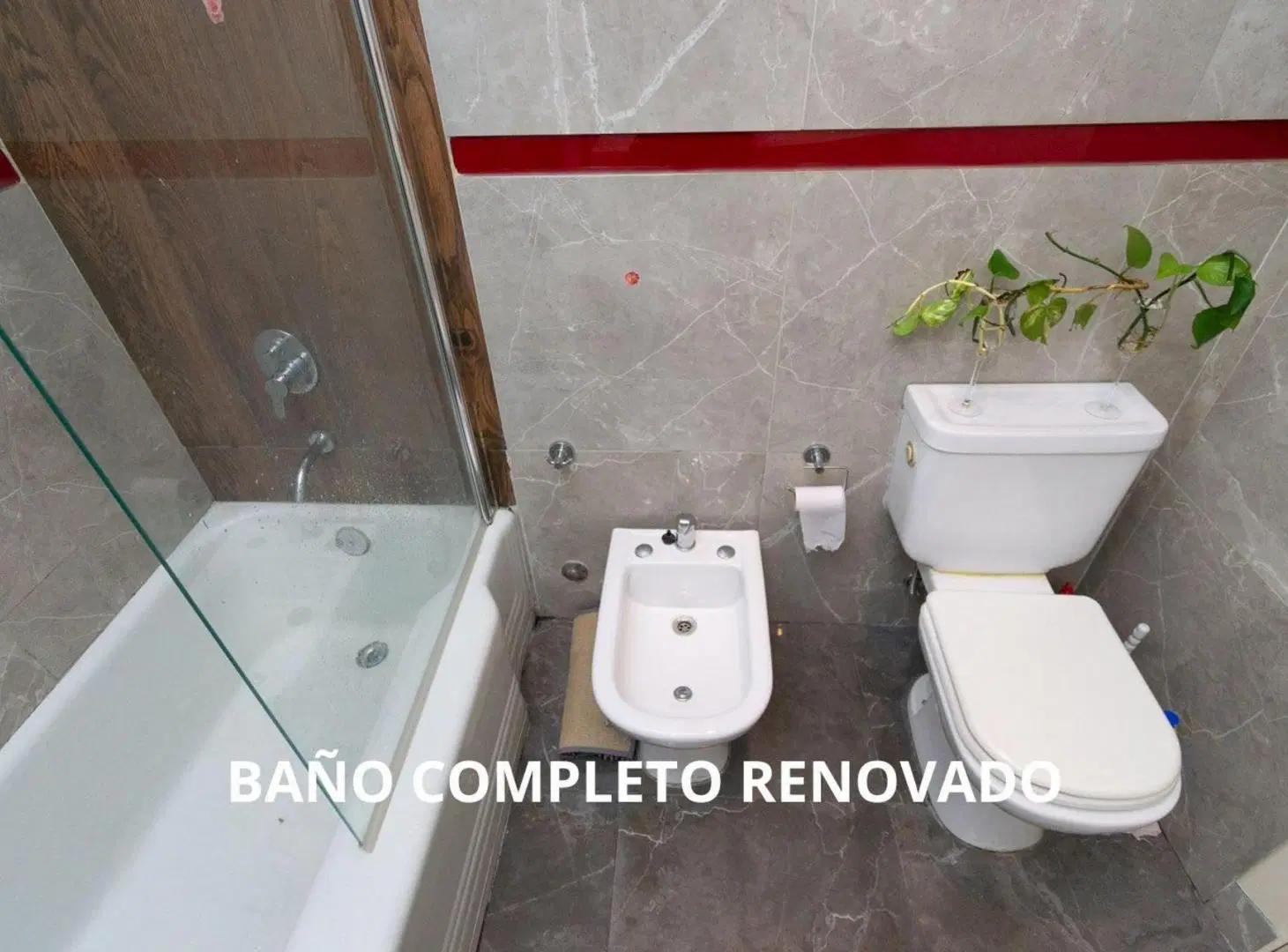 Venta Casa C/Jardín, Pileta, Monoambiente, Cochera 2