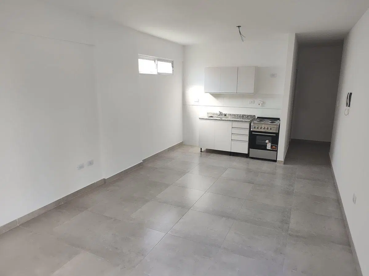 Alquiler de monoambiente en Villa Luro. Apto prof. 2
