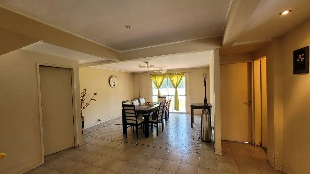 Oportunidad casa en venta Barrio Boca Ratón 2