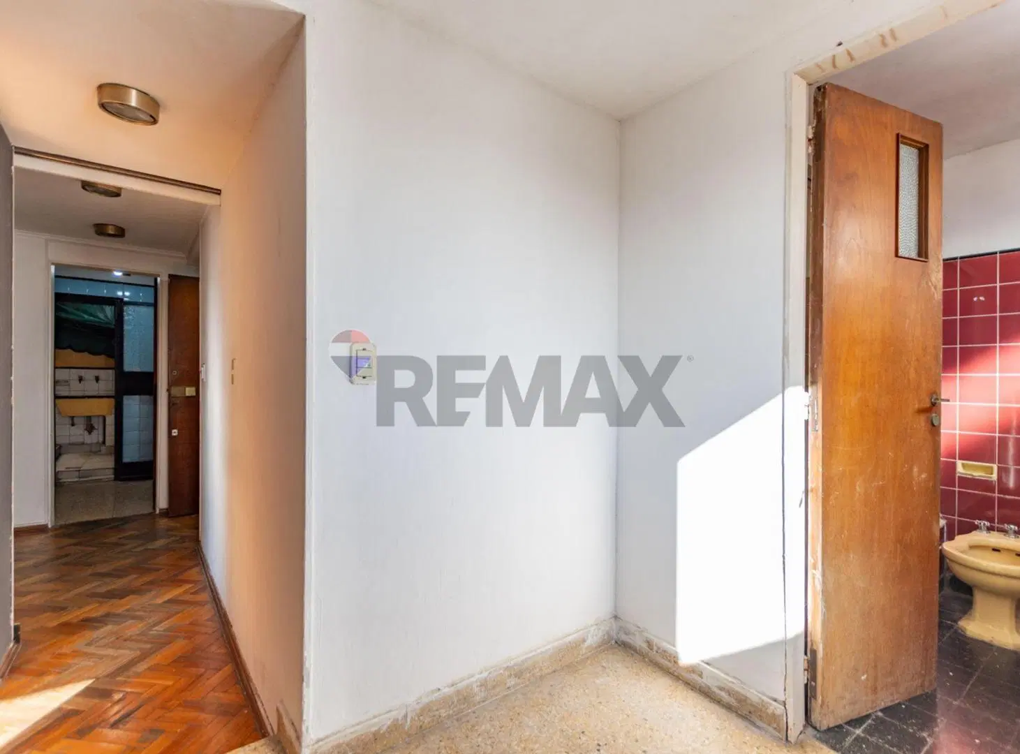 VENTA 2 AMB PLAZA FLORES SUBTE TREN BALCÓN 8