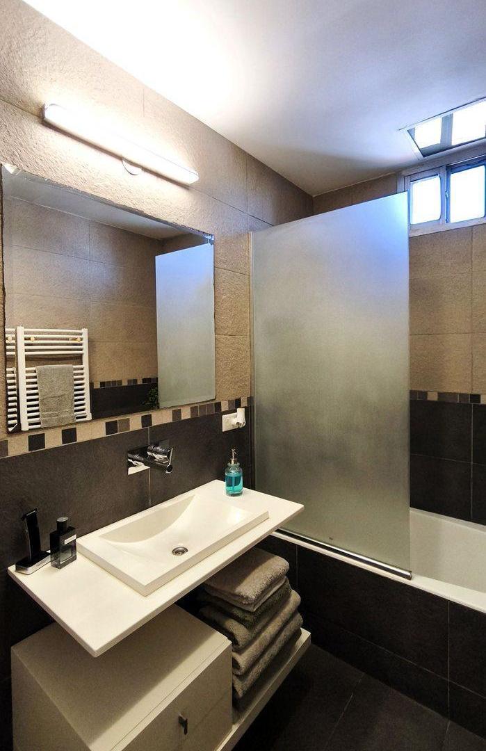 Foto de VENTA CASA IMPECABLE 3 AMB MAS GALPON EN LANUS, imagen 3