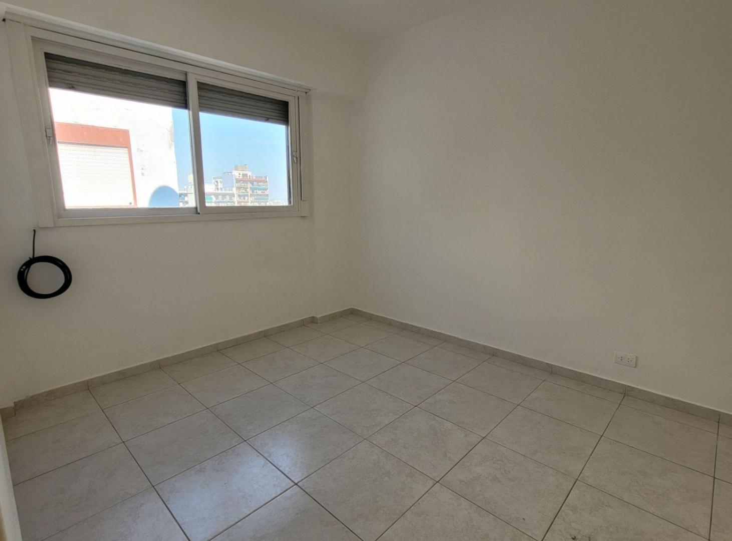 Foto de Depto 2 amb. Luminoso. Ramos Mejía. Oportunidad!, imagen 5